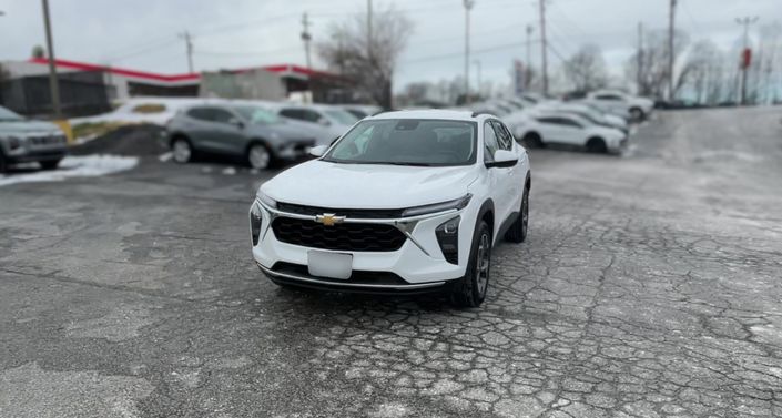 Thumbnail: 2025 Chevrolet Trax - 1