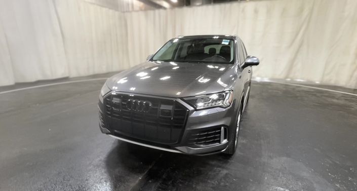 Thumbnail: 2020 Audi Q7 - 1