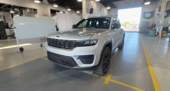 Thumbnail: 2024 Jeep Grand Cherokee - 1