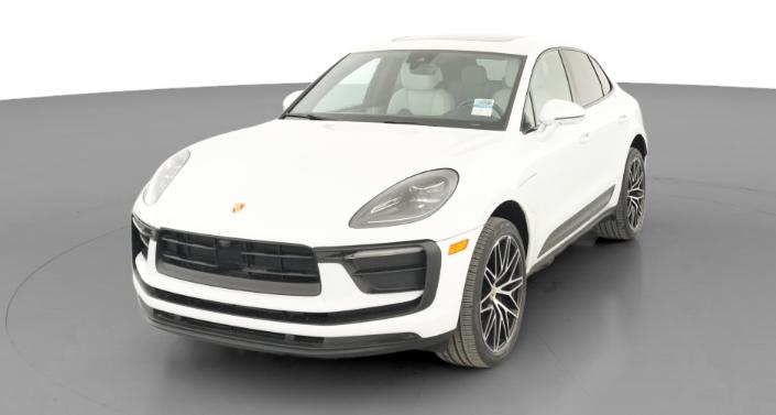 Thumbnail: 2022 Porsche Macan - 1