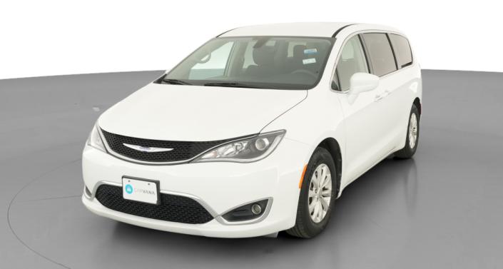 Thumbnail: 2018 Chrysler Pacifica - 1