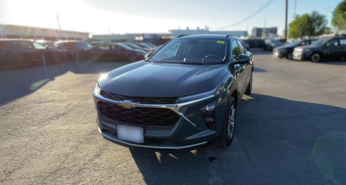 Thumbnail: 2025 Chevrolet Trax - 1