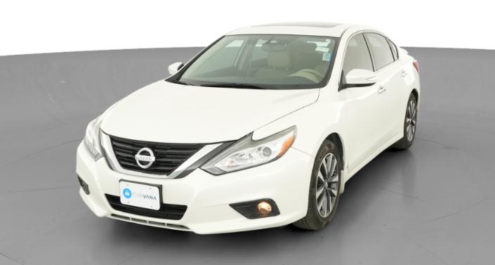 Thumbnail: 2016 Nissan Altima - 1