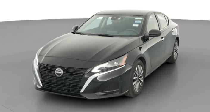 Thumbnail: 2024 Nissan Altima - 1