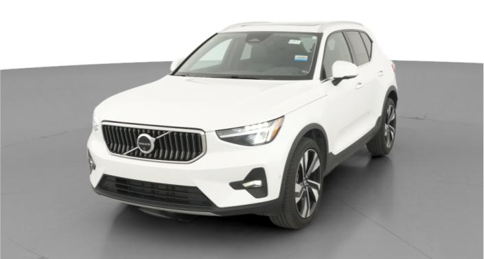 Thumbnail: 2025 Volvo XC40 - 1
