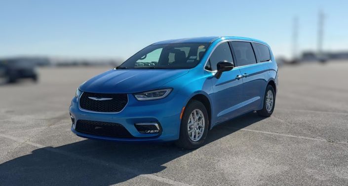 Thumbnail: 2026 Chrysler Pacifica - 1