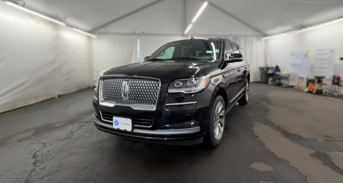 Thumbnail: 2024 Lincoln Navigator - 1