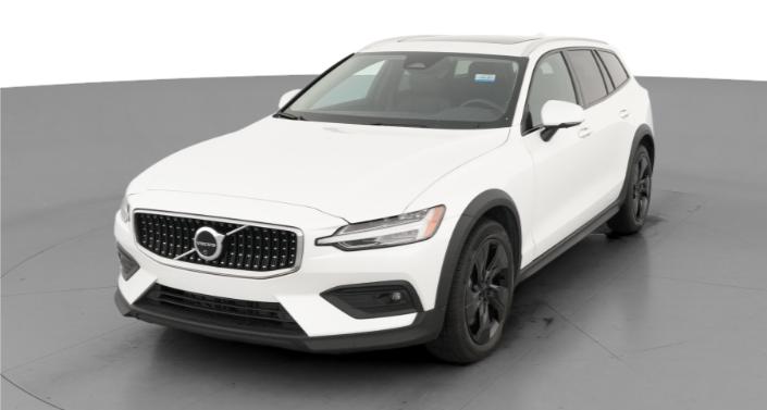 Thumbnail: 2025 Volvo V60 - 1