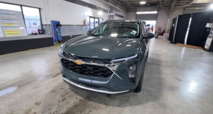 Thumbnail: 2025 Chevrolet Trax - 1