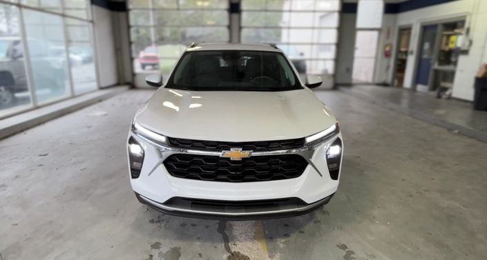 Thumbnail: 2025 Chevrolet Trax - 1