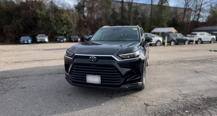2025 Toyota Grand Highlander XLE -
                  Raleigh, NC