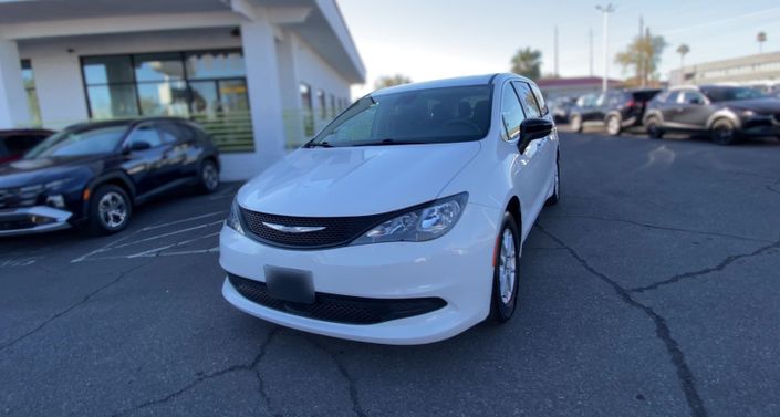 Thumbnail: 2024 Chrysler Voyager - 1