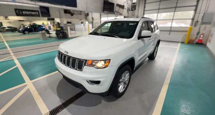 Thumbnail: 2017 Jeep Grand Cherokee - 1