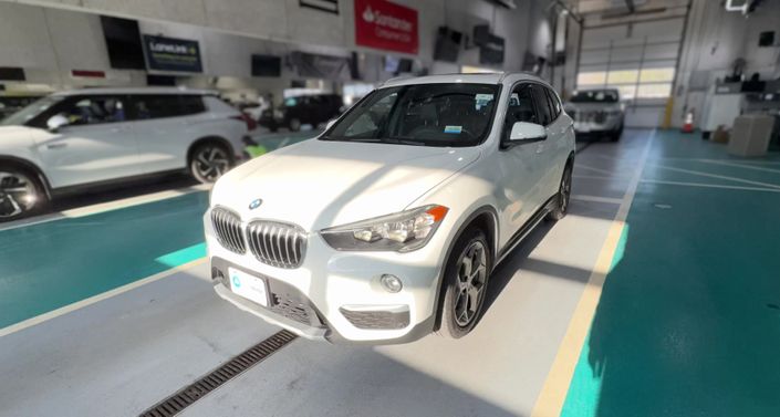 Thumbnail: 2018 BMW X1 - 1