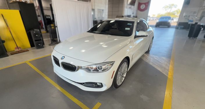 Thumbnail: 2015 BMW 4 Series - 1