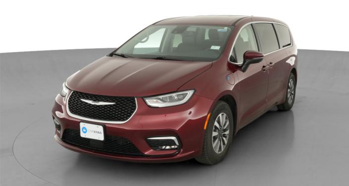 Thumbnail: 2023 Chrysler Pacifica - 1