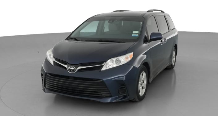 Thumbnail: 2018 Toyota Sienna - 1