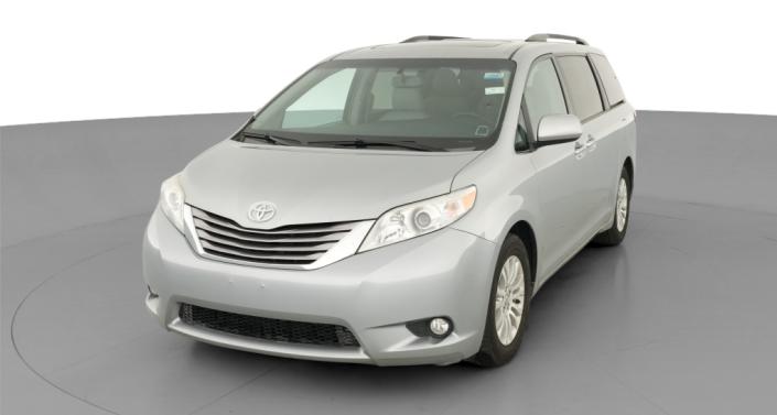 Thumbnail: 2017 Toyota Sienna - 1