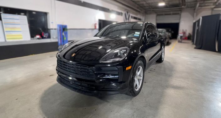 Thumbnail: 2020 Porsche Macan - 1