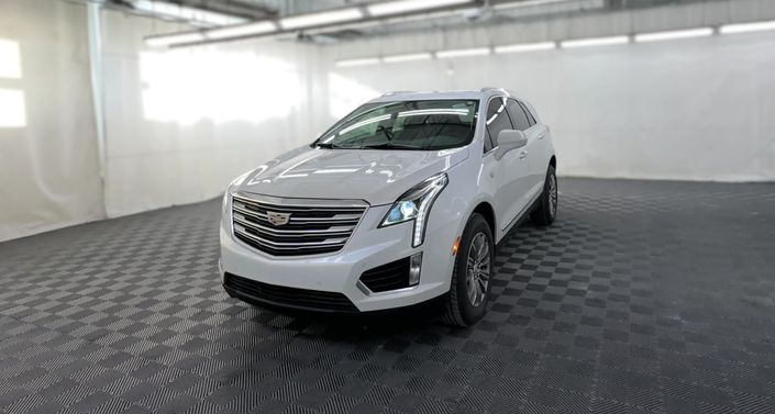 Thumbnail: 2017 Cadillac XT5 - 1