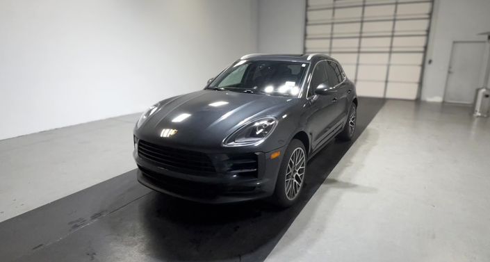 Thumbnail: 2020 Porsche Macan - 1