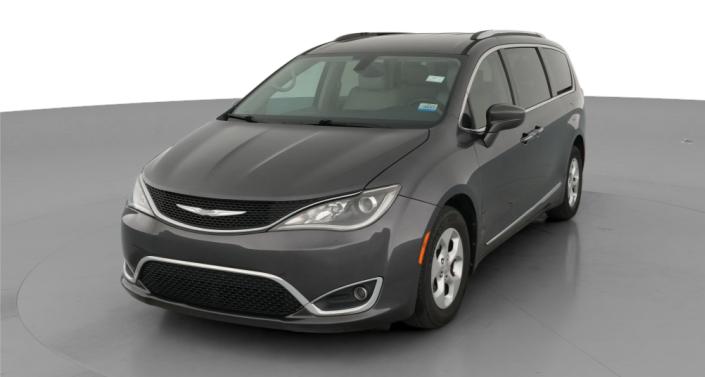 Thumbnail: 2017 Chrysler Pacifica - 1