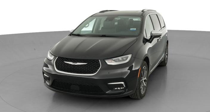 Thumbnail: 2021 Chrysler Pacifica - 1