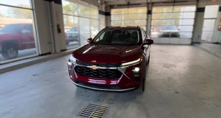 Thumbnail: 2025 Chevrolet Trax - 1