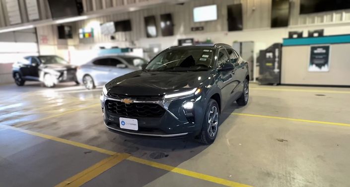 Thumbnail: 2025 Chevrolet Trax - 1