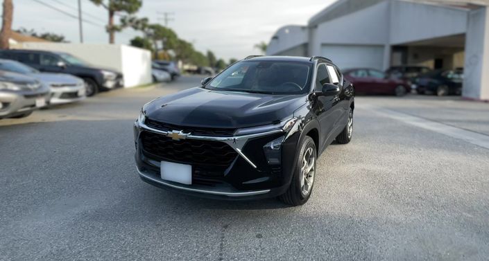 Thumbnail: 2025 Chevrolet Trax - 1