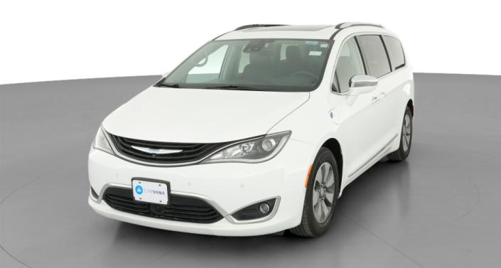 Thumbnail: 2018 Chrysler Pacifica - 1