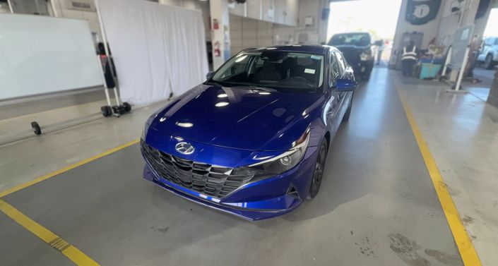 Thumbnail: 2021 Hyundai Elantra - 1