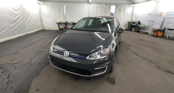 2016 Volkswagen e-Golf SE -
                  Auburn, WA
