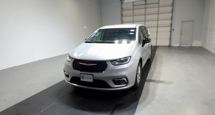 Thumbnail: 2024 Chrysler Pacifica - 1