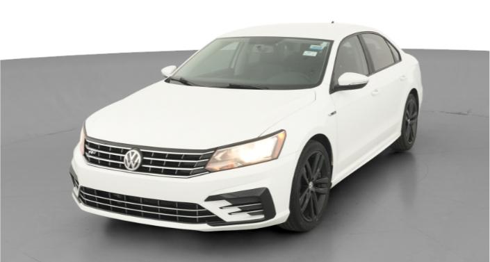Thumbnail: 2018 Volkswagen Passat - 1