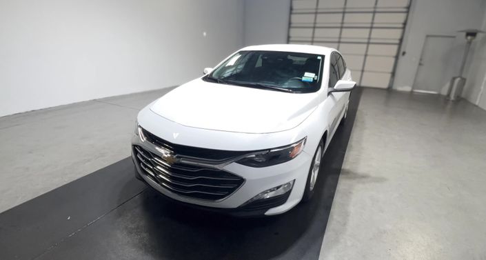 Thumbnail: 2024 Chevrolet Malibu - 1