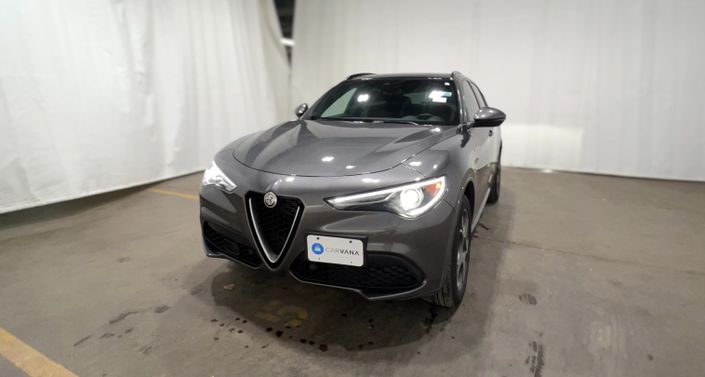 Thumbnail: 2023 Alfa Romeo Stelvio - 1