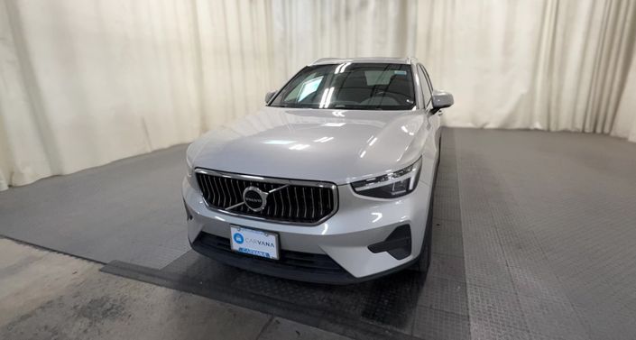 Thumbnail: 2024 Volvo XC40 - 1
