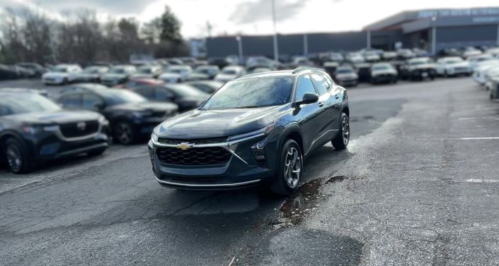 Thumbnail: 2025 Chevrolet Trax - 1