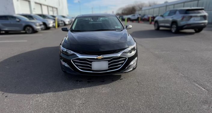 Thumbnail: 2024 Chevrolet Malibu - 1