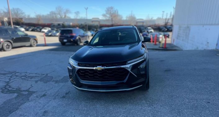 Thumbnail: 2025 Chevrolet Trax - 1