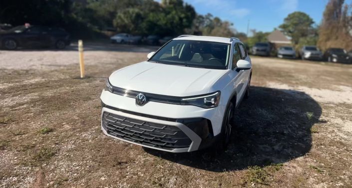 Thumbnail: 2025 Volkswagen Taos - 1