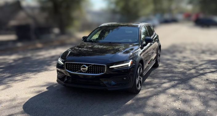 2025 Volvo V60 B5 Plus -
                  Haines City, FL