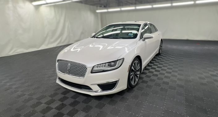 Thumbnail: 2017 Lincoln MKZ - 1