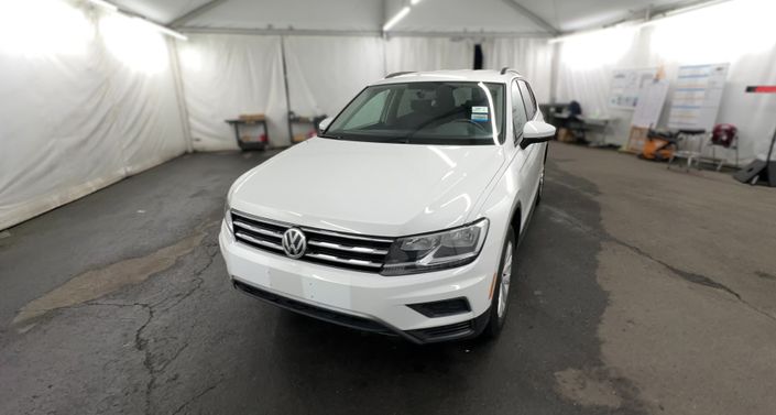 Thumbnail: 2020 Volkswagen Tiguan - 1