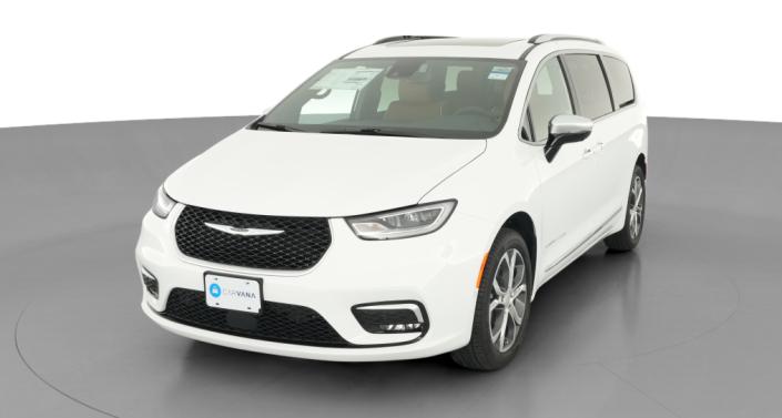 Thumbnail: 2026 Chrysler Pacifica - 1