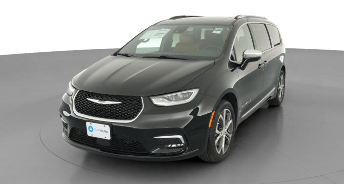 Thumbnail: 2026 Chrysler Pacifica - 1