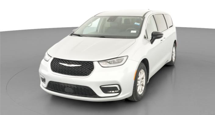 Thumbnail: 2024 Chrysler Pacifica - 1