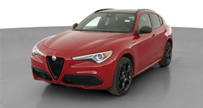Thumbnail: 2023 Alfa Romeo Stelvio - 1
