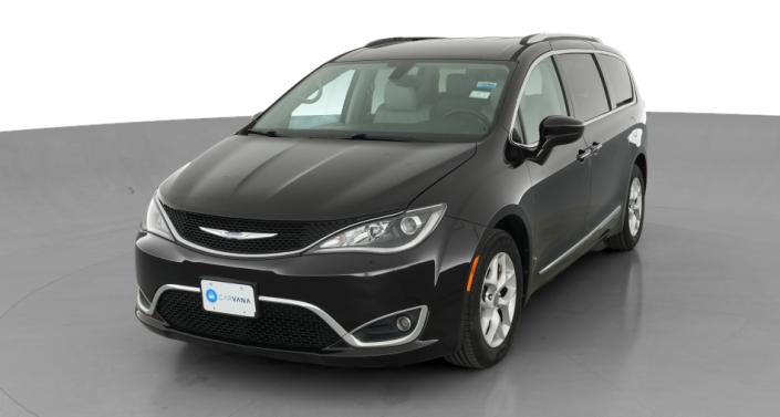 Thumbnail: 2017 Chrysler Pacifica - 1